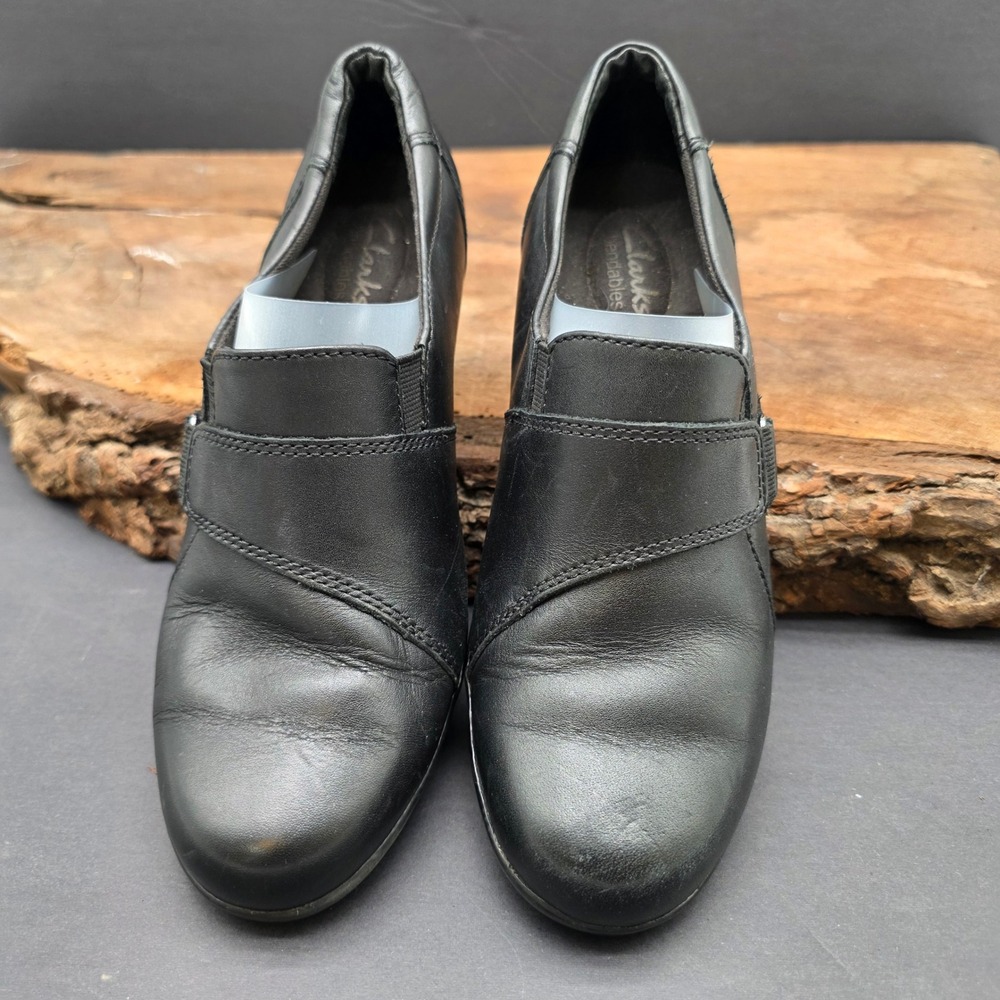 Business Casual Clarks Bendables Slip On Pumps W 7‎ Black Leather Low Block Heel